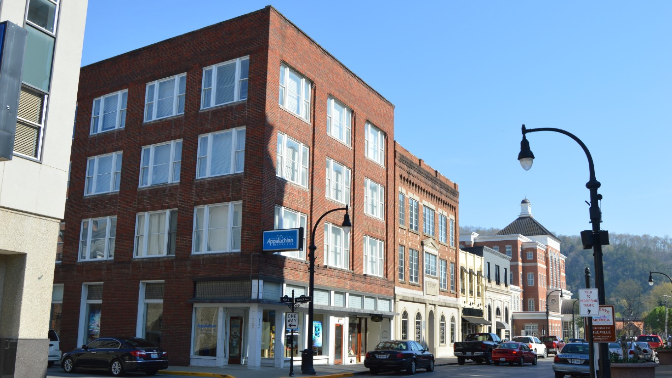 Counties With the Most Pharmacies Per Capita Page 11 of 11 24/7 Tempo