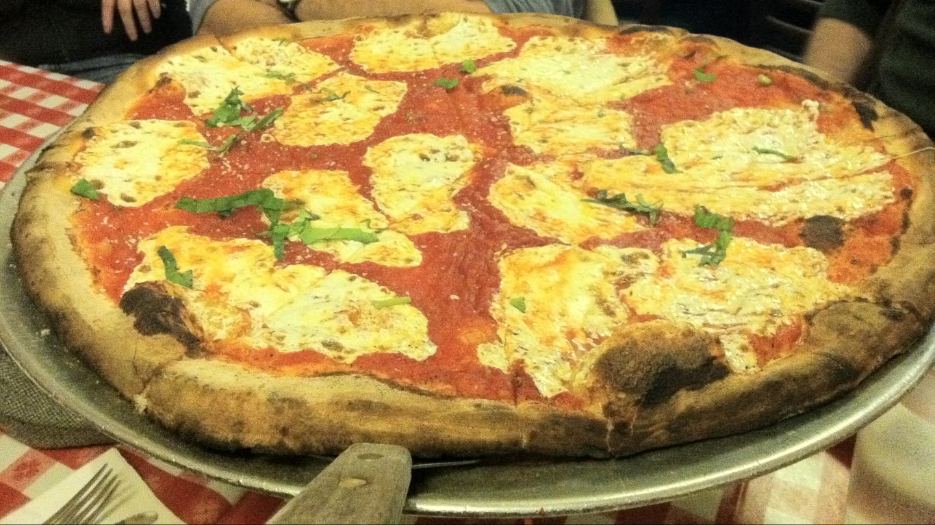 25 Best Pizza Places in America 24/7 Tempo