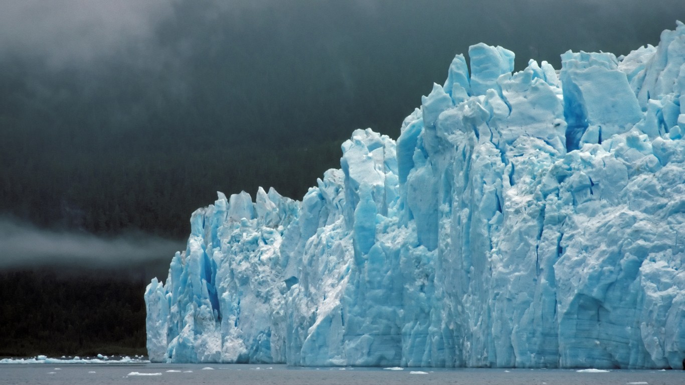 America's Largest Glaciers and Icefields 24/7 Wall St.