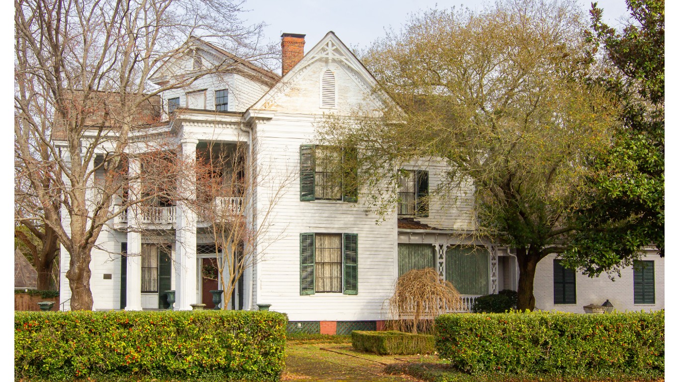 Famous Historic Homes Currently For Sale 24/7 Wall St.