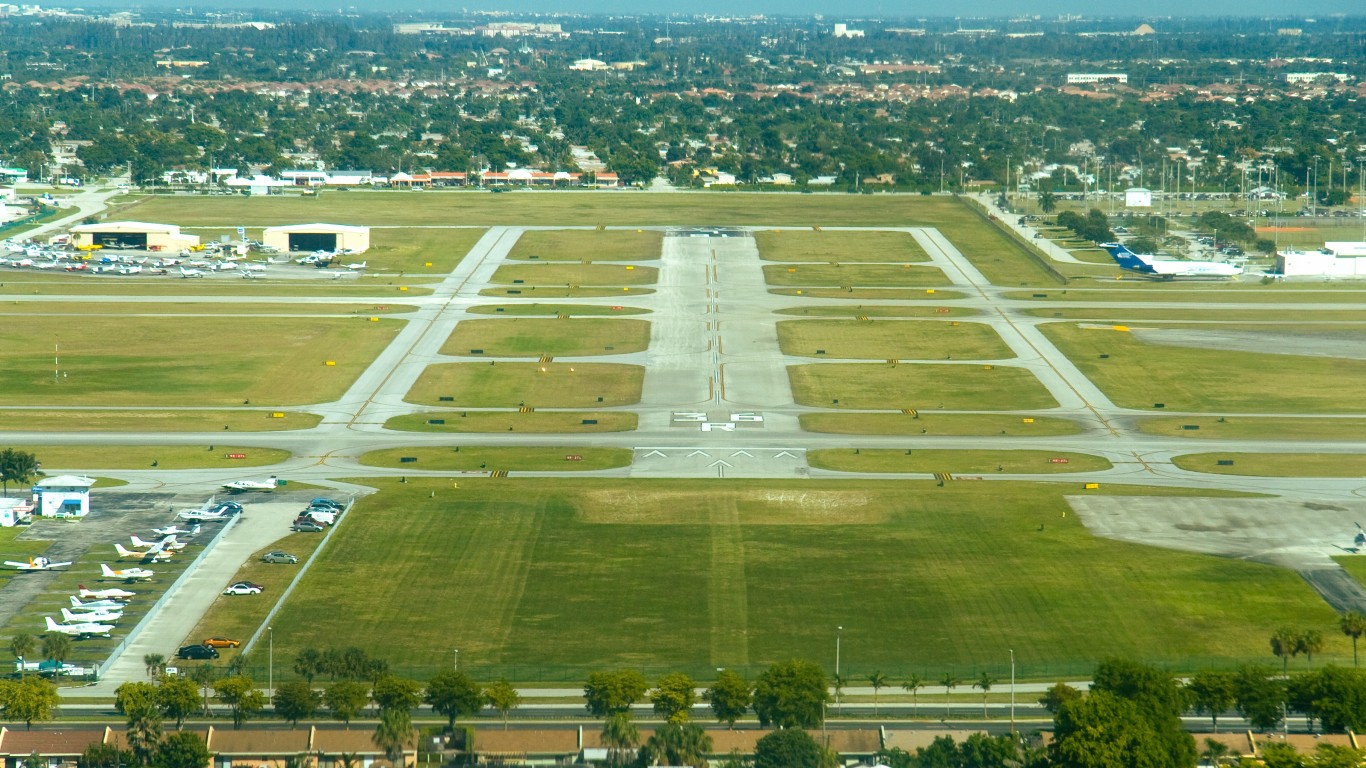 US Airports Polluting the Air With Dangerous Toxins 24/7 Climate