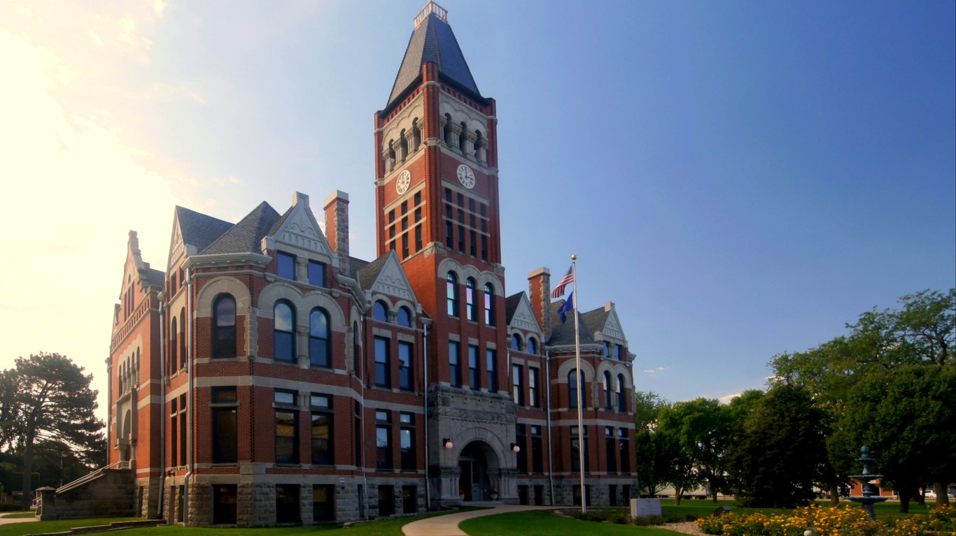 Best Cities for Romanesque Style Architecture in America 24/7 Wall St.