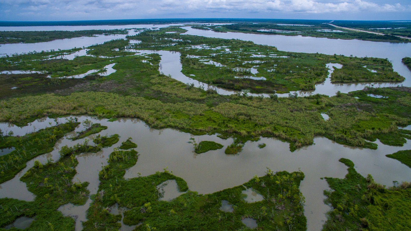 Discover the Deepest Lake In Every State 24/7 Wall St.
