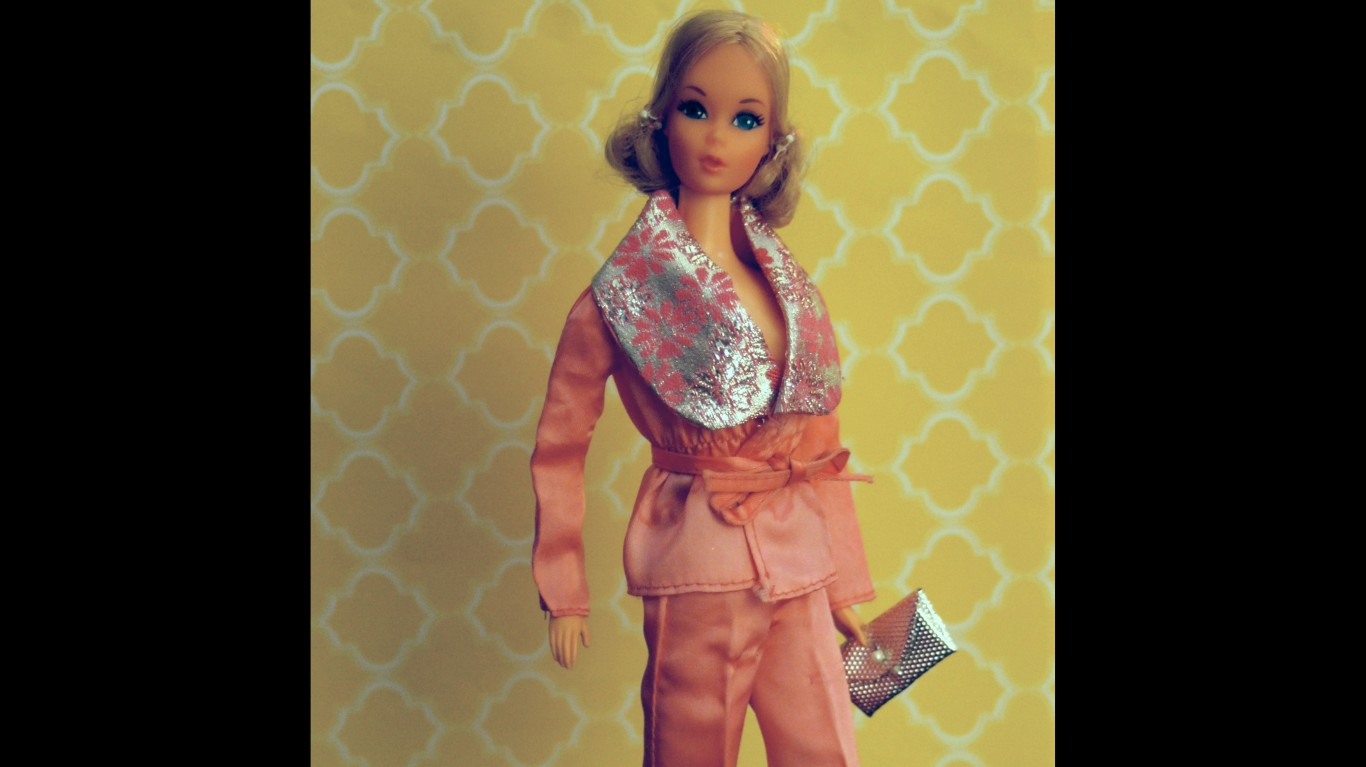 16 of the Most Popular Barbie Dolls of All Time 24/7 Tempo