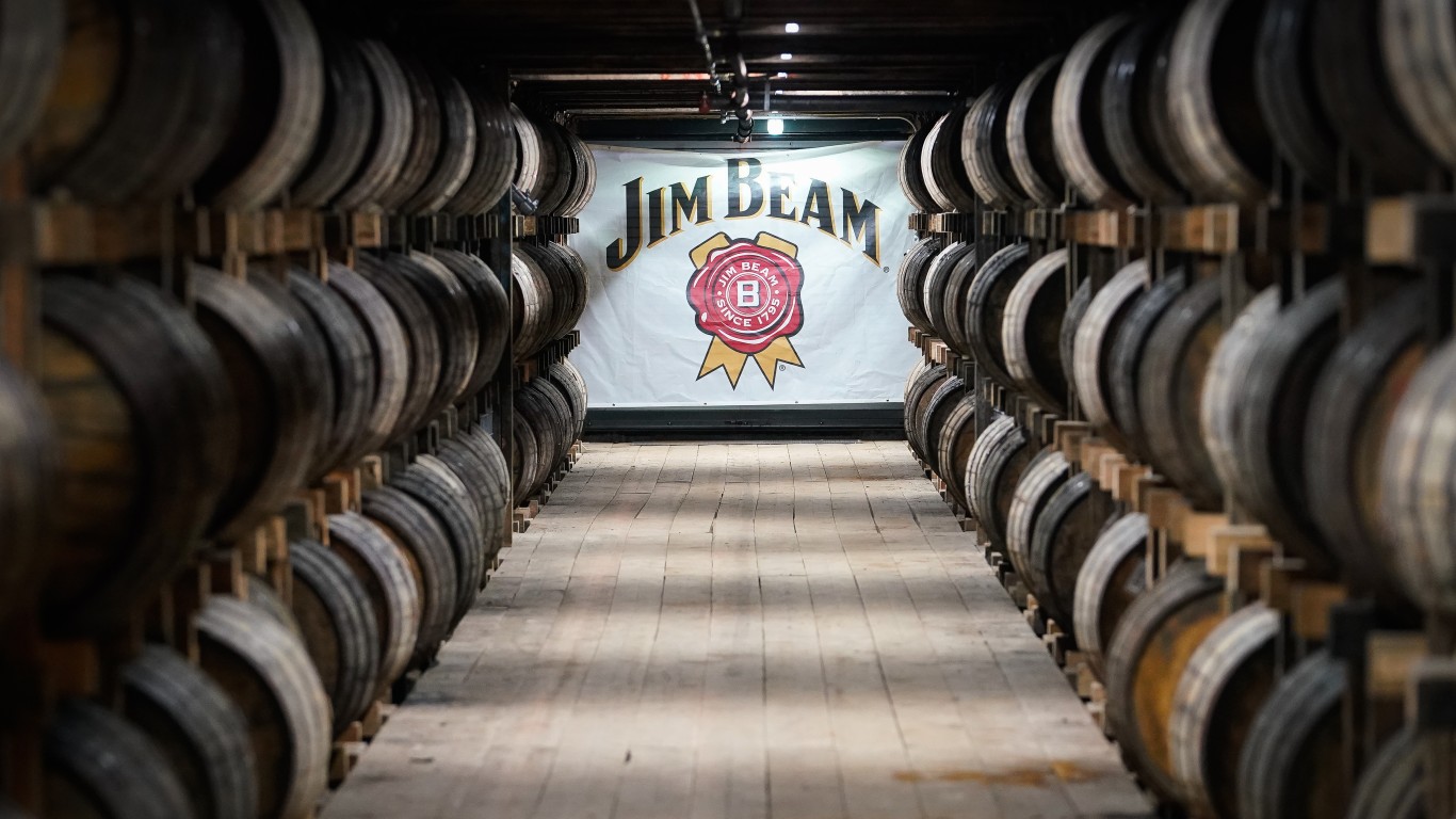 21 Best Bourbon Brands Ranked