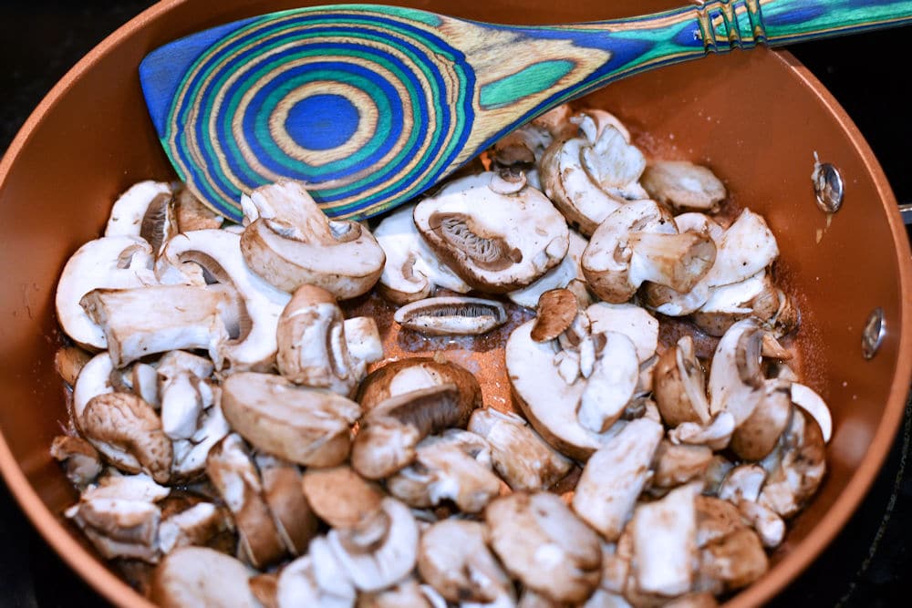 Sauteed Baby Bella Mushrooms 15 Min to Perfection 24Bite® Recipes