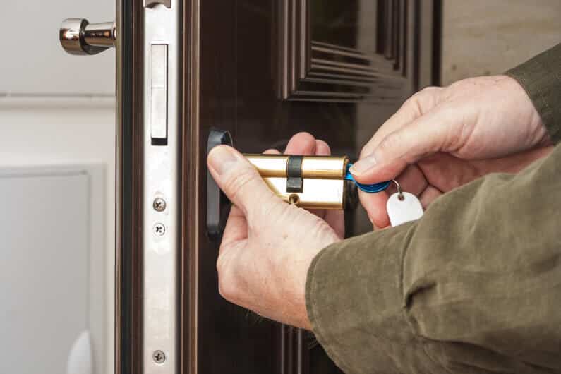 Locksmith Price Guide What You Can Expect to Pay in Miami, FL