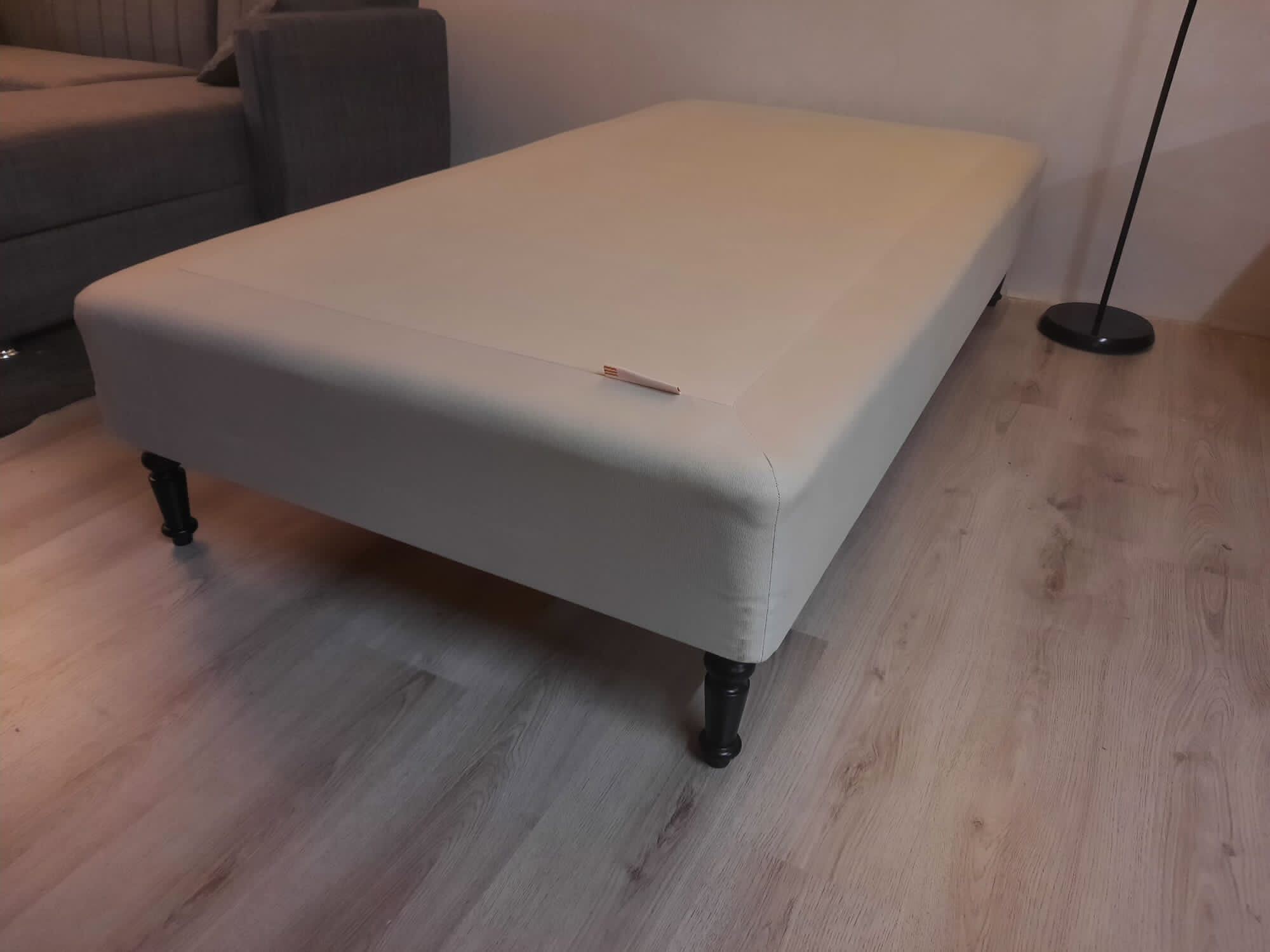 rea säng 120 Säng 120 - 24Möbler