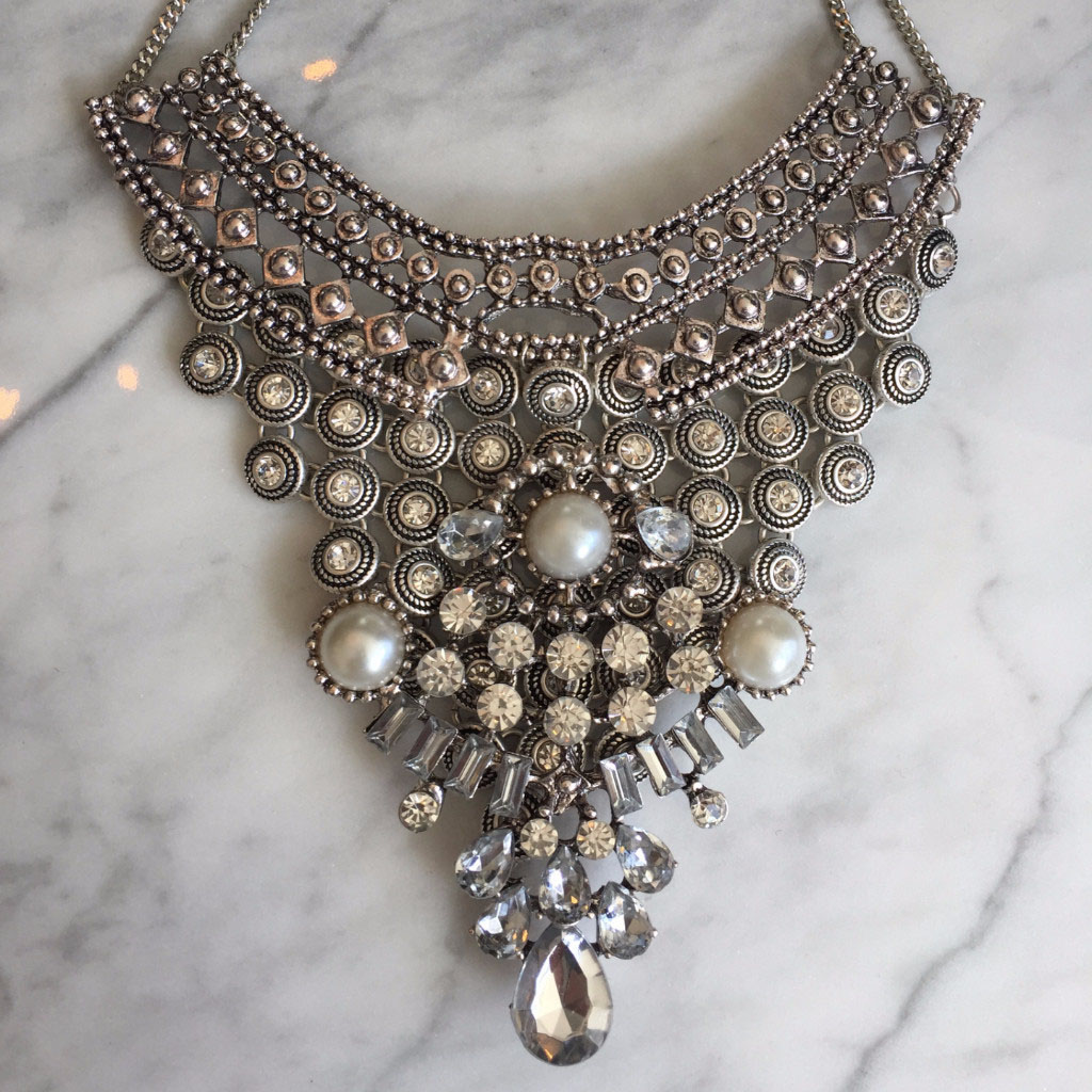 9 Canadian Statement Jewelry Brands We're Loving Right Now