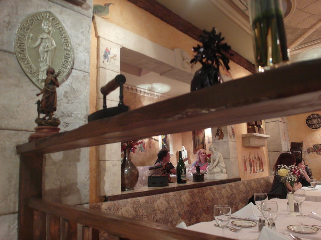 Jeanne d'Arc Restaurant San Francisco Authentic French flavours at its finest!