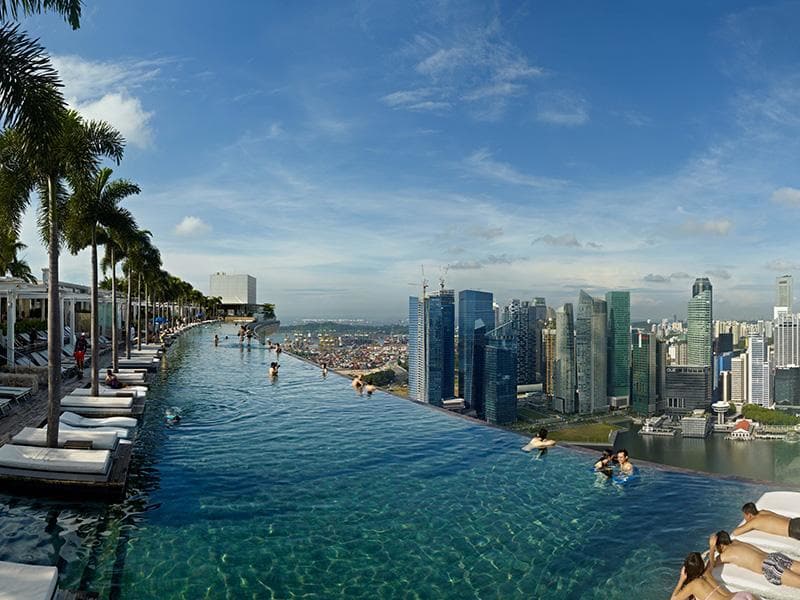 The 5 Most Expensive & Luxurious Hotel Suites in Singapore!