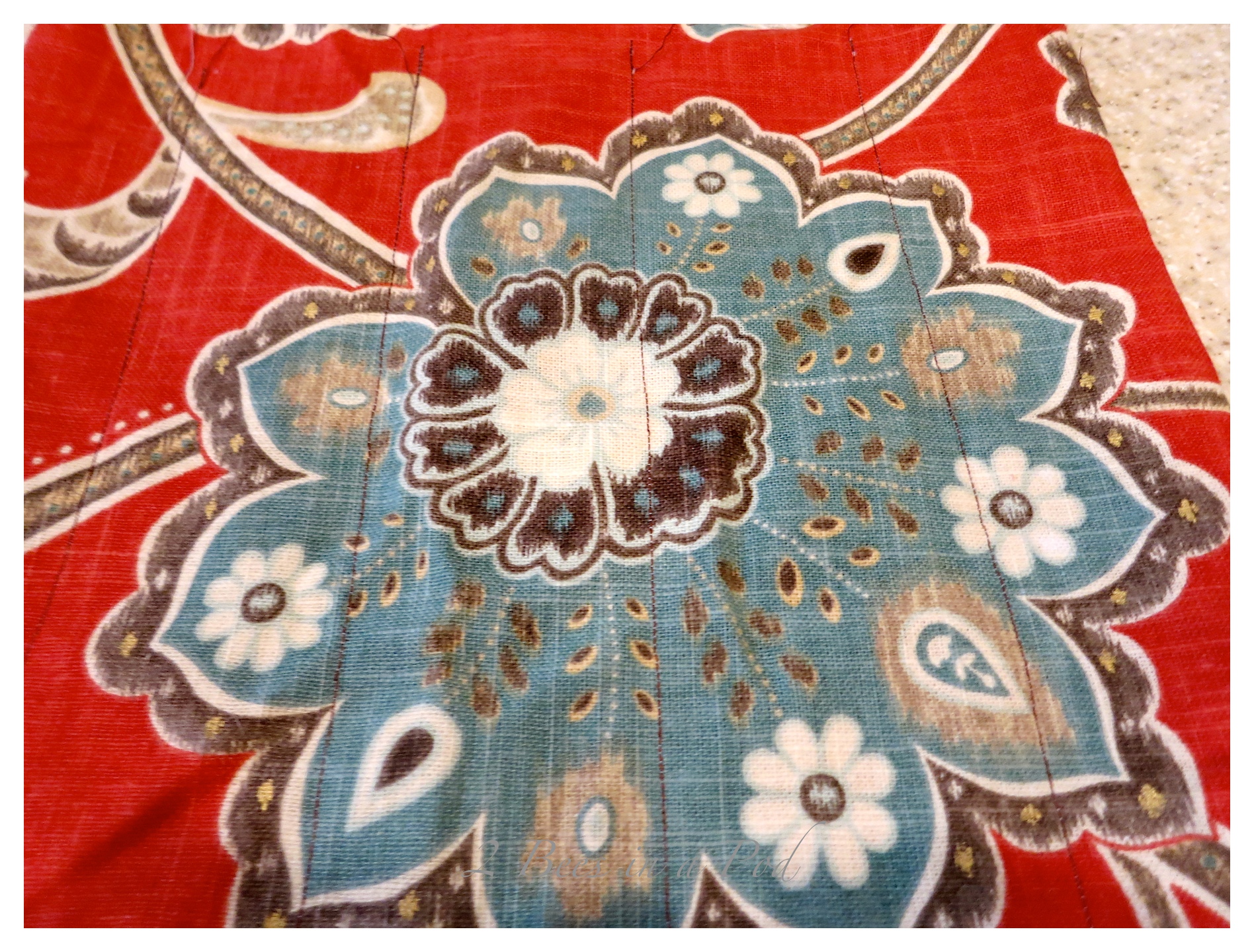 Healing Heating Pad... 2 Bees in a Pod