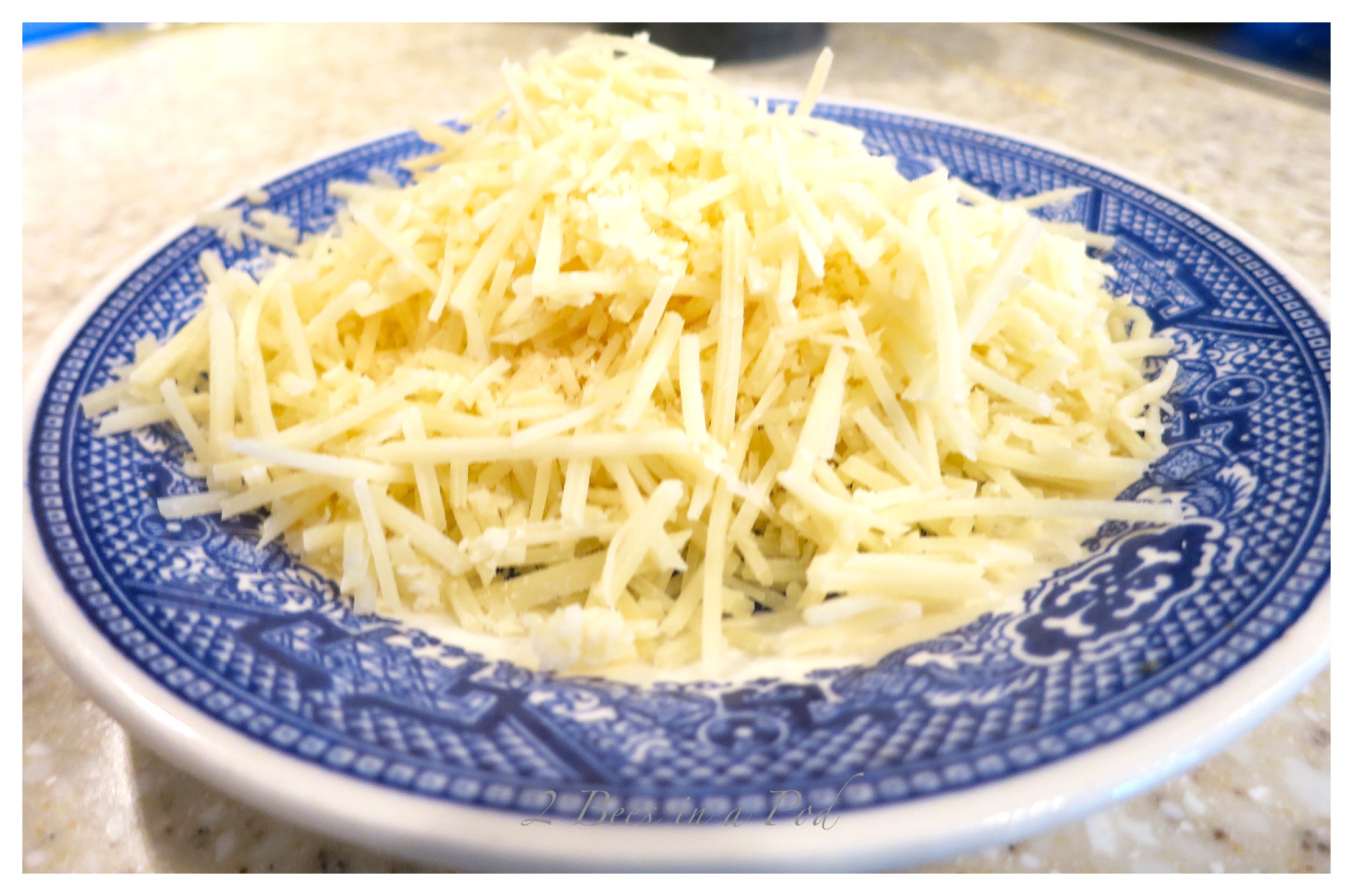 Decadent Parmesan Cheese Grits... 2 Bees in a Pod