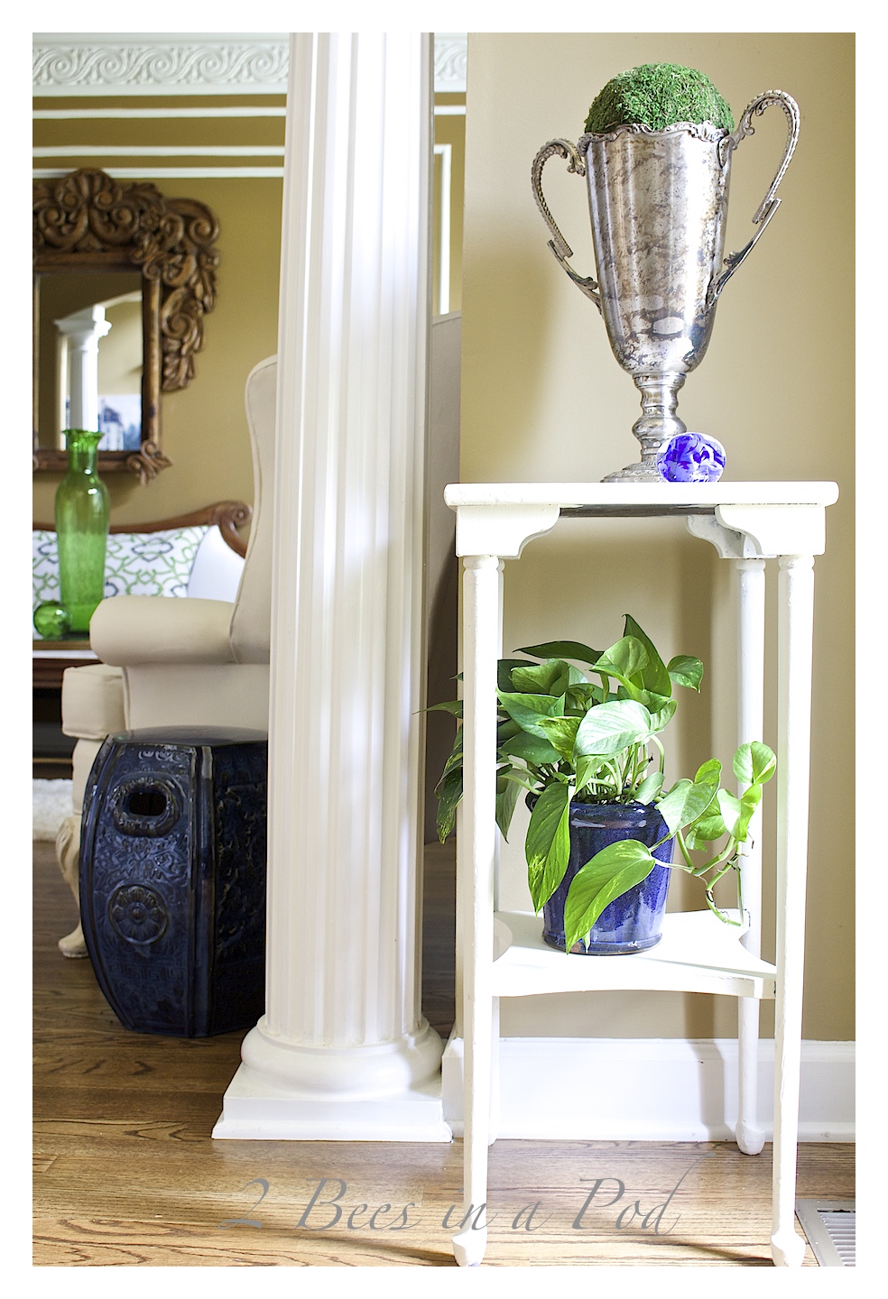 Chalk Painted Plant Stand Table 2 Bees in a Pod