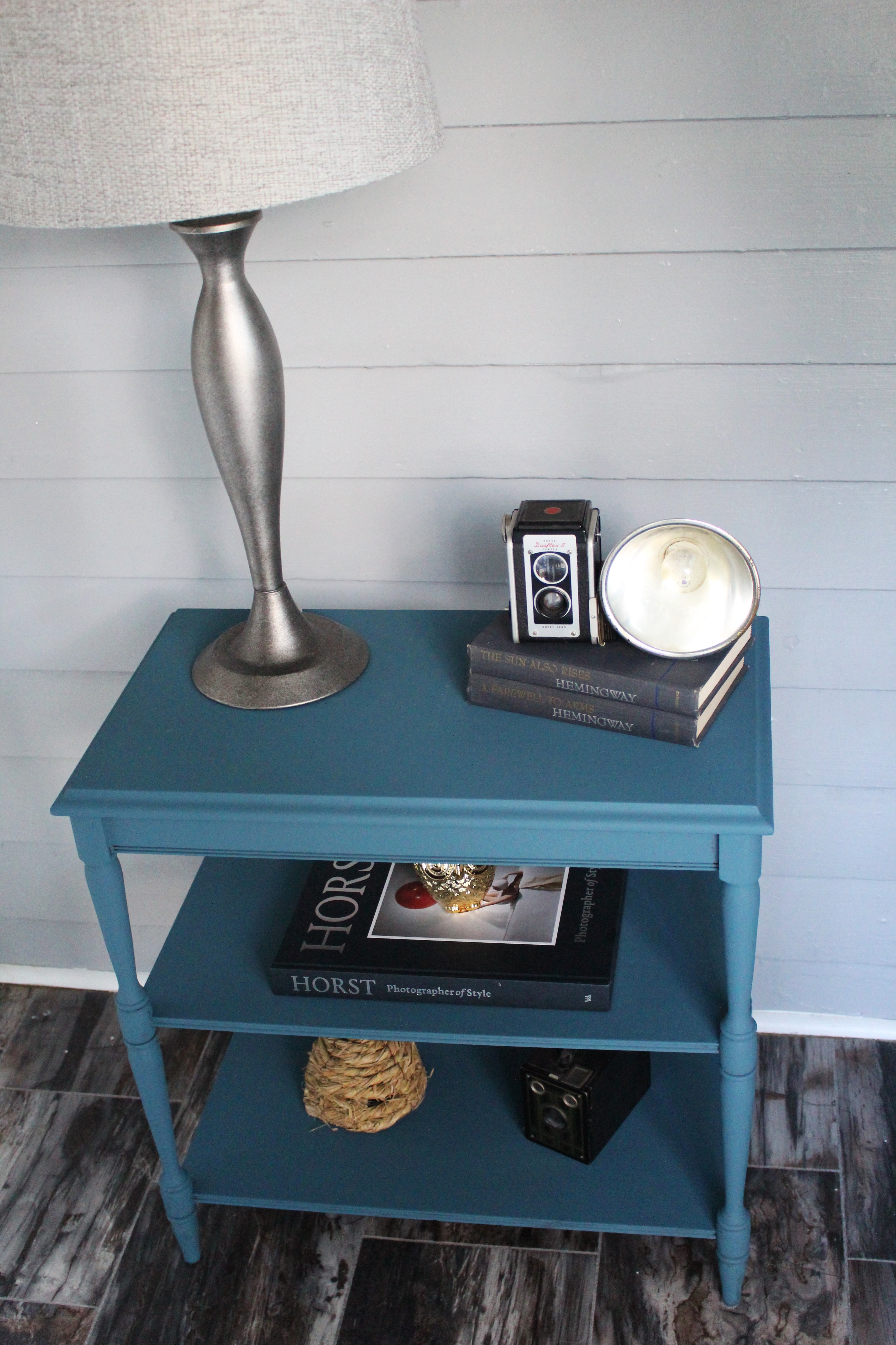 Painted End Table in ASCP Aubusson Blue 2 Bees in a Pod