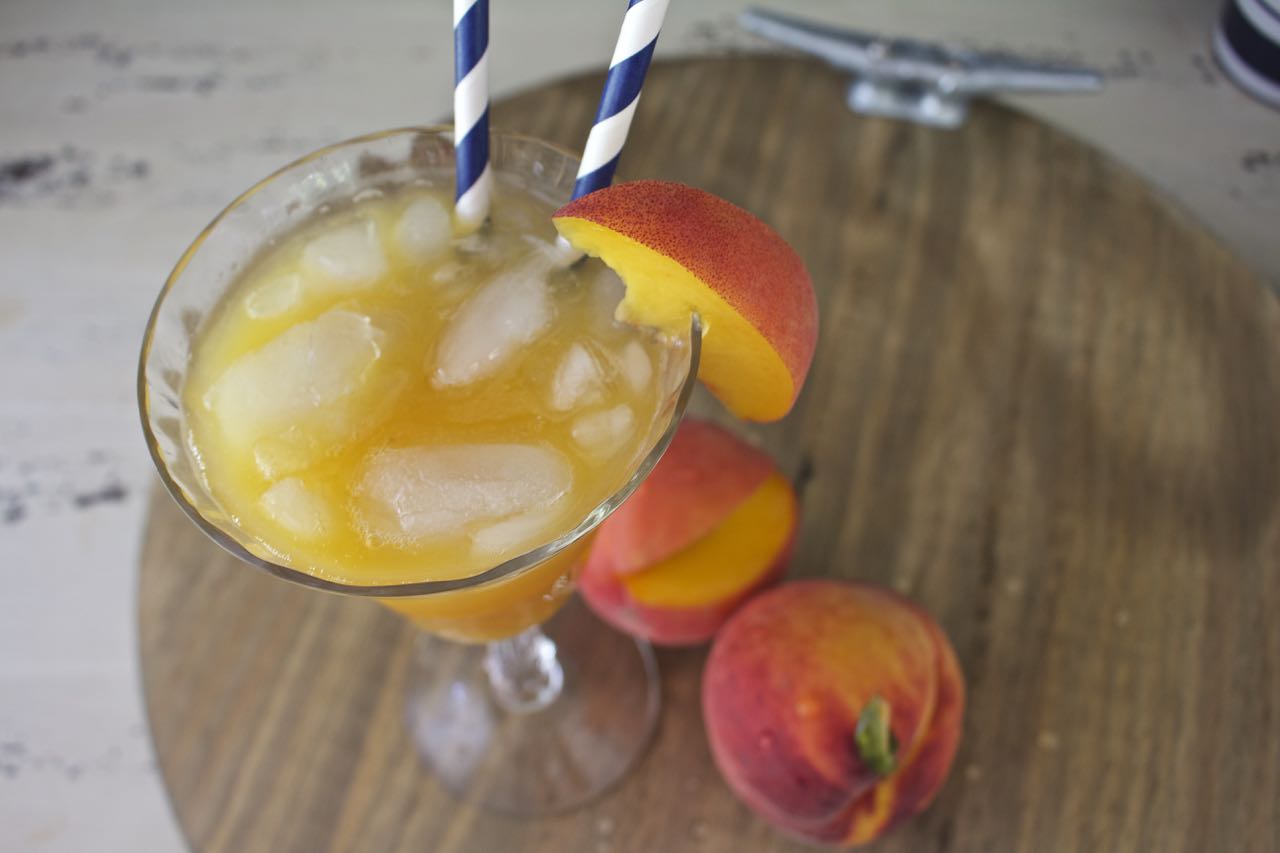 Peach Cocktail 2 Bees in a Pod