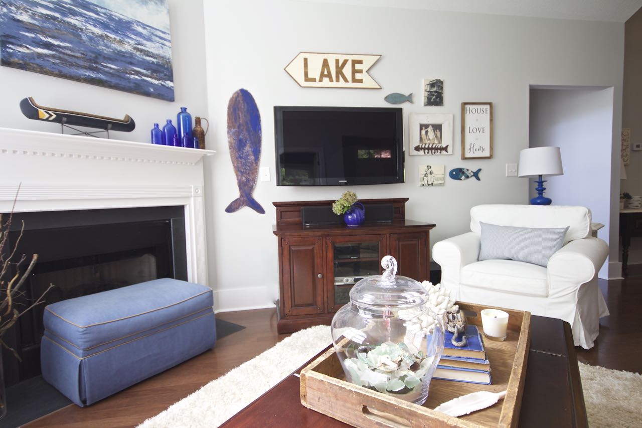 Gallery Wall Around A Television 2 Bees in a Pod