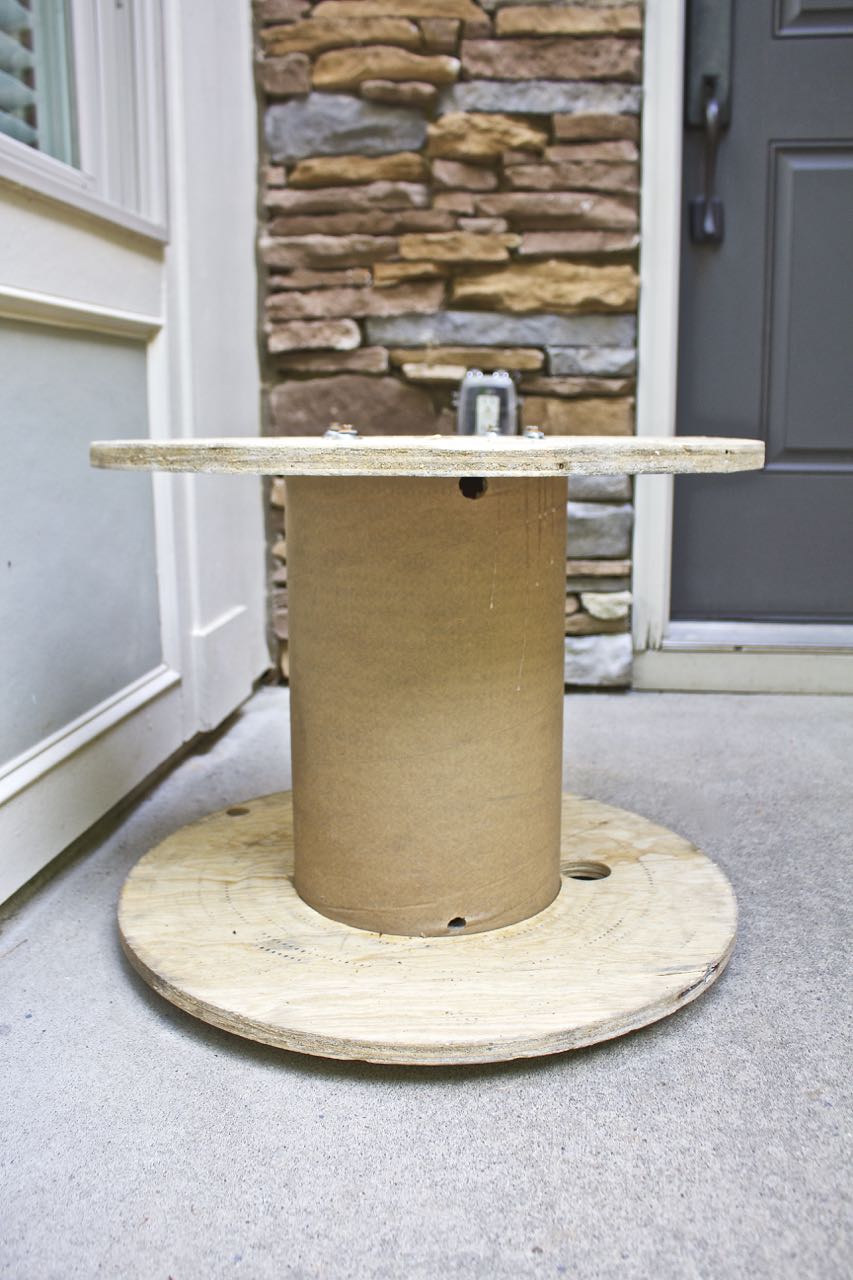 Wire Spool Table Plant Stand Zero Dollar DIY Challenge 2 Bees in a Pod