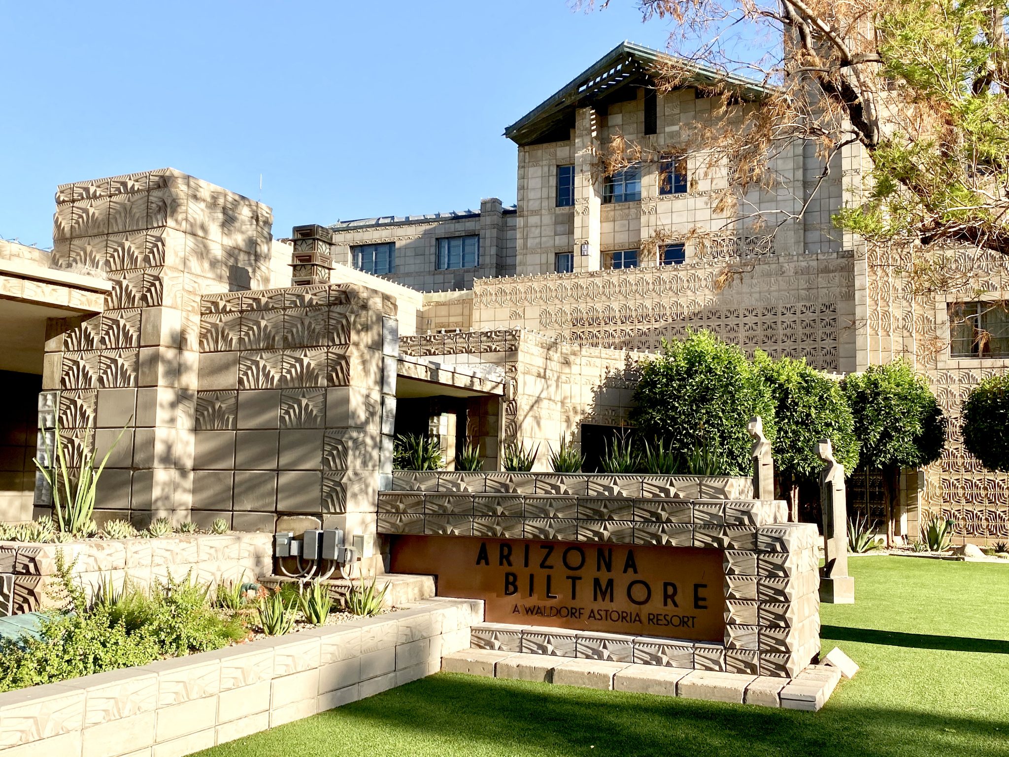 BFF Getaway at Historic Arizona Biltmore Resort 2 Dads with Baggage