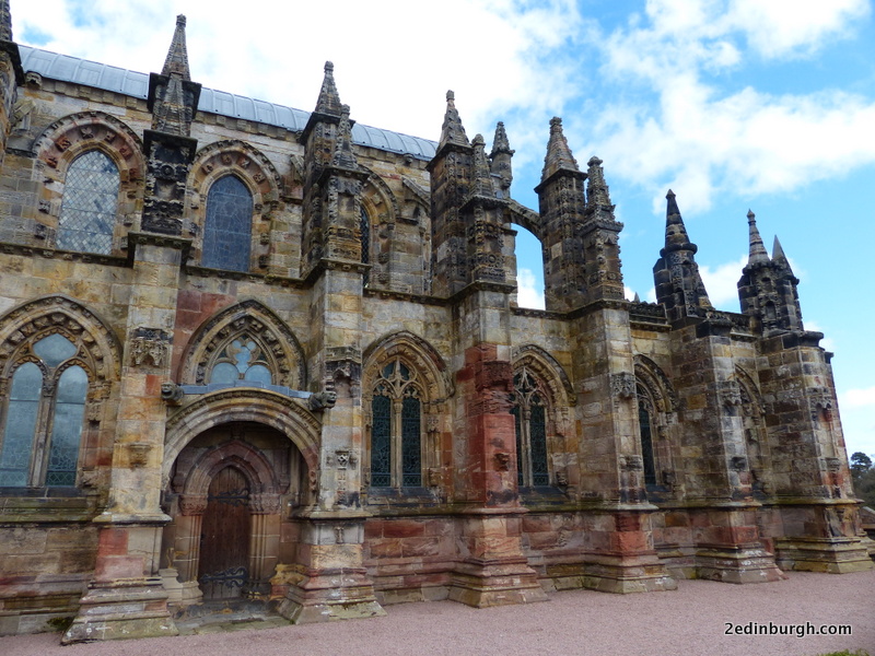 Rosslyn Chapel Visit and a Walk in Roslin Glen 2edinburgh