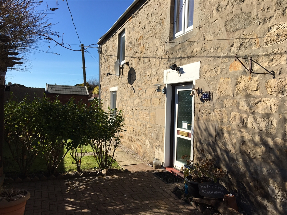 Seatown Beach House, Lossiemouth Cottage VisitScotland