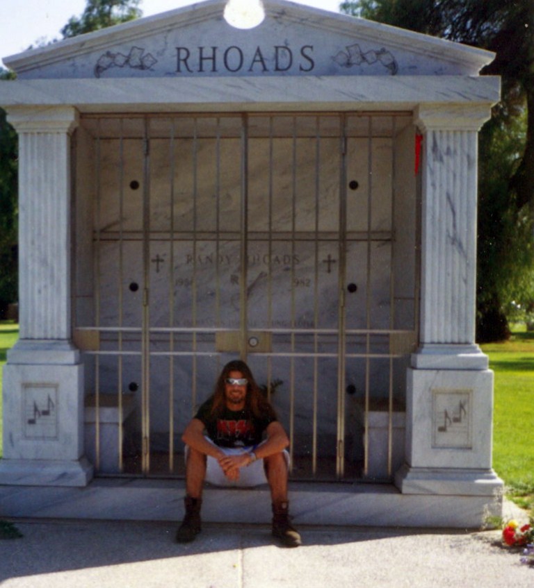 Randy Rhoads In the presence of greatness 2Fast2Die