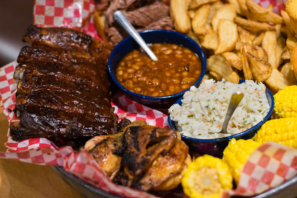 10 Things You Didn't Know About Famous Dave's Geeks Who Eat