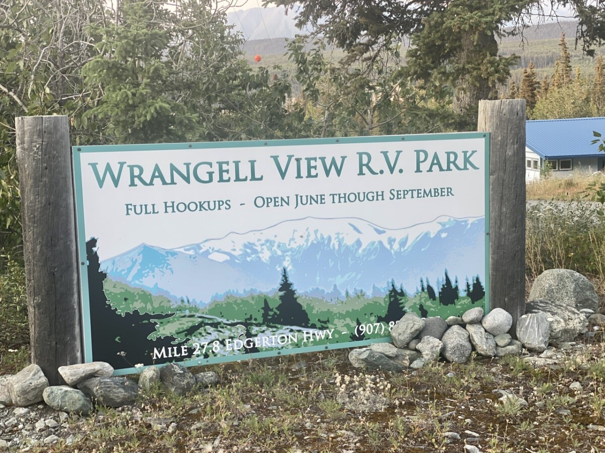 “USA Alaska Scenic Drive From Valdez to Chitina, and at the Wrangell View RV Park” 2 Gypsies