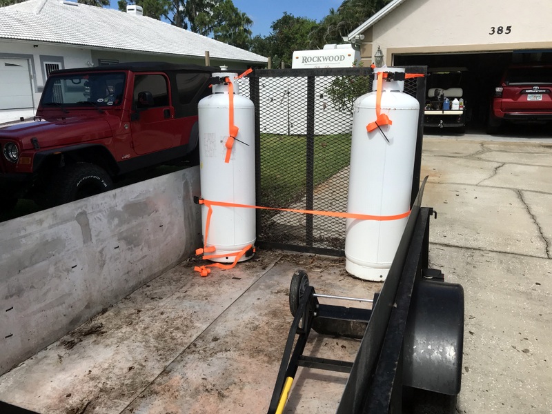 Secure Propane Tanks Safely in Your Truck Bed