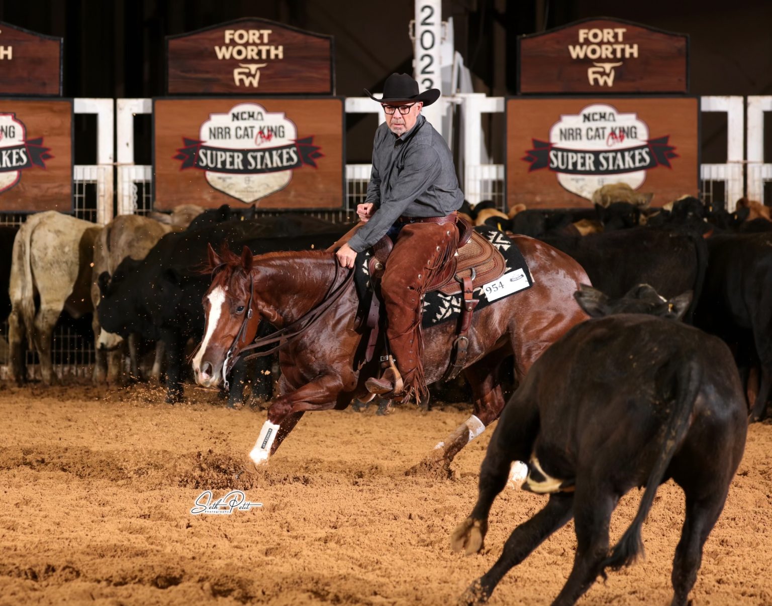 Cutting Horses 2M Sales