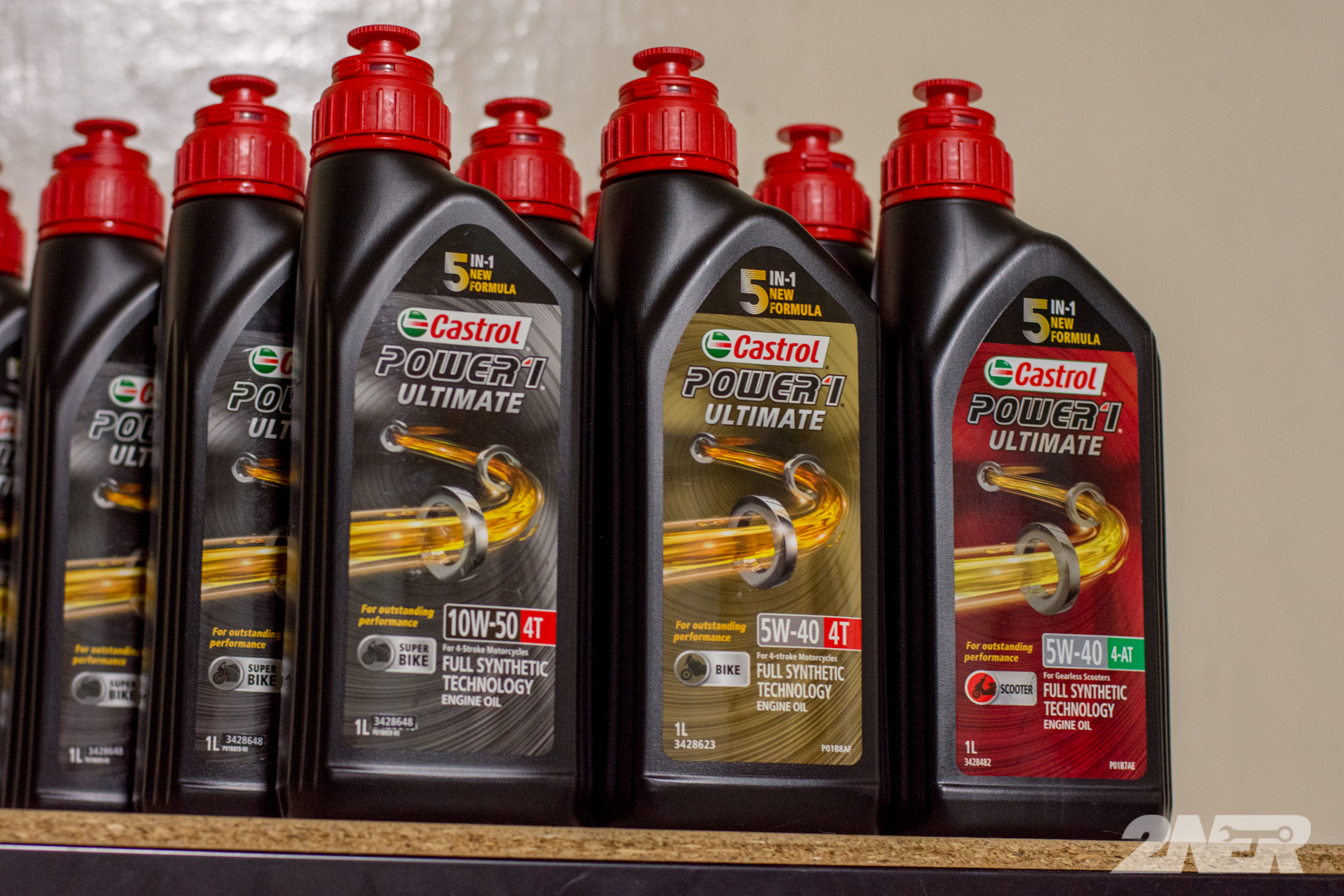 Castrol Launches POWER1 Ultimate Full Synthetic Engine Oil w/5in1
