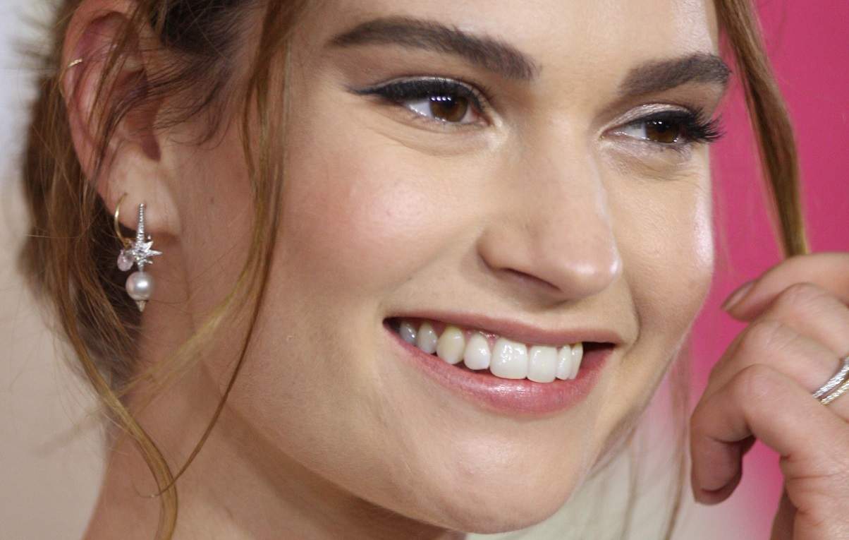 Lily James Psychologically Tortured In ‘Rebecca’ Netflix Movie, “All