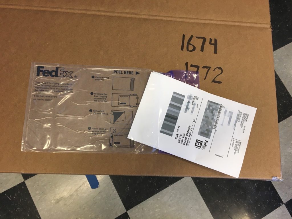 Return Shipping Instructions MacBook Pro and iPad Pro 2 Pop