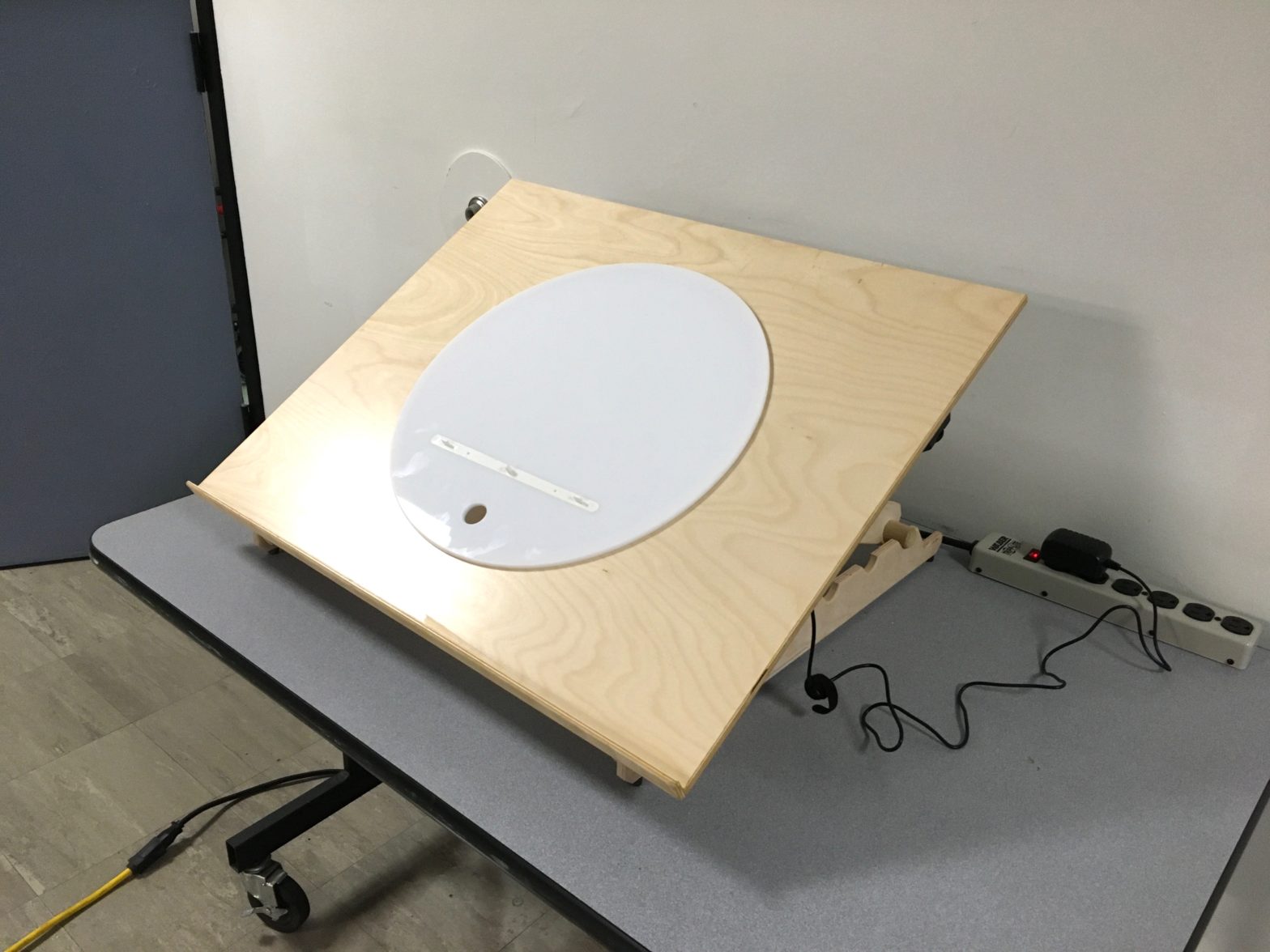 Portable Animation Desks 2 Pop