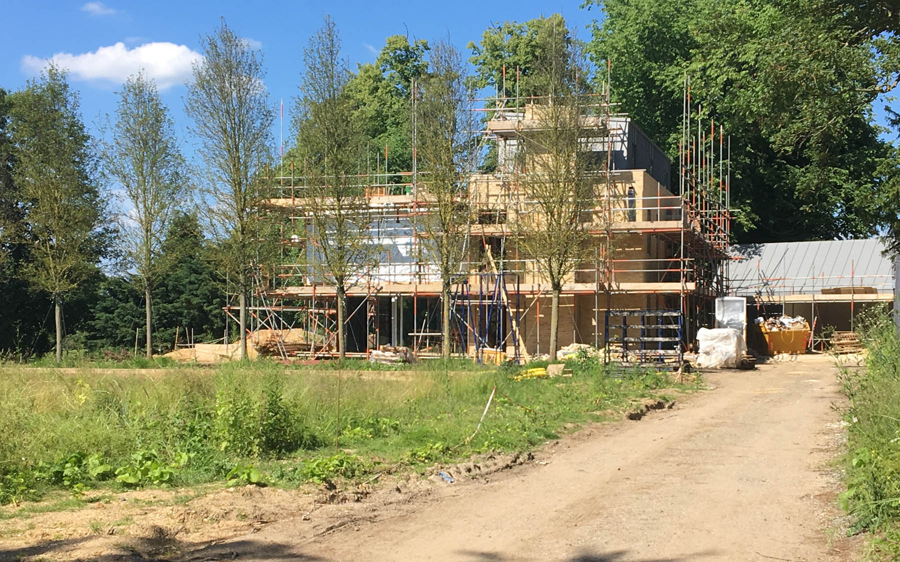 Saffron Barker New House / Saffy B Saffron Barker New Collection