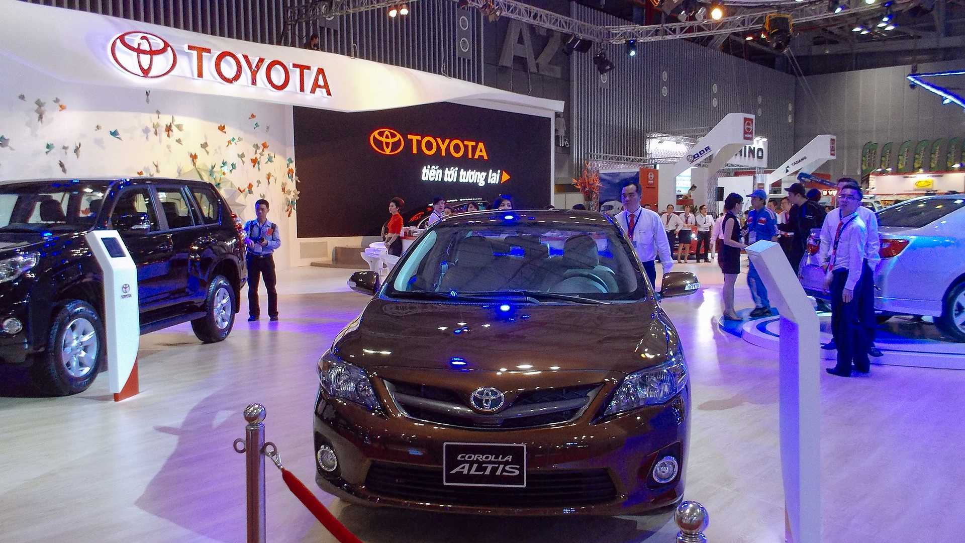 TOYOTA VIETNAM MOTOR SHOW 2RES