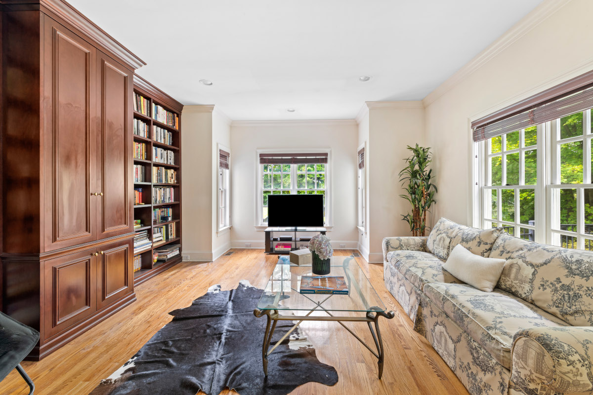 2 Thornbrook Lane 2 Thornbrook Lane