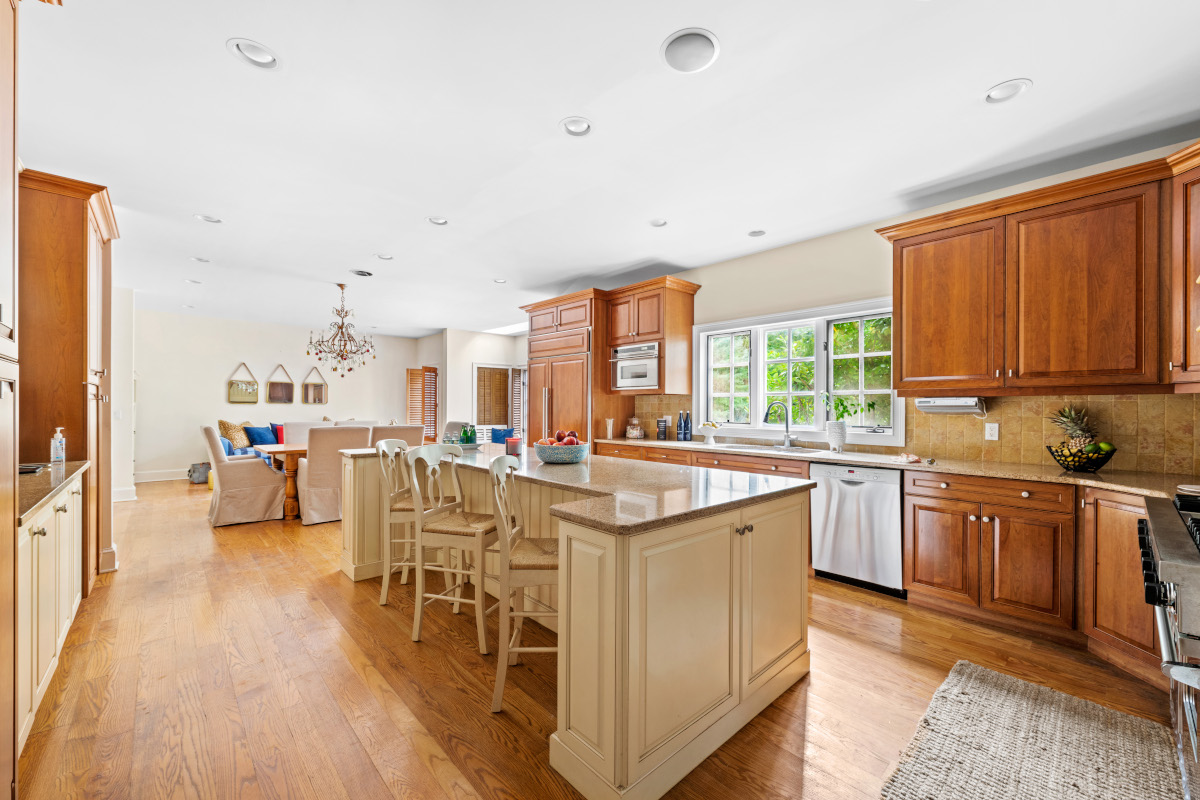 2 Thornbrook Lane 2 Thornbrook Lane