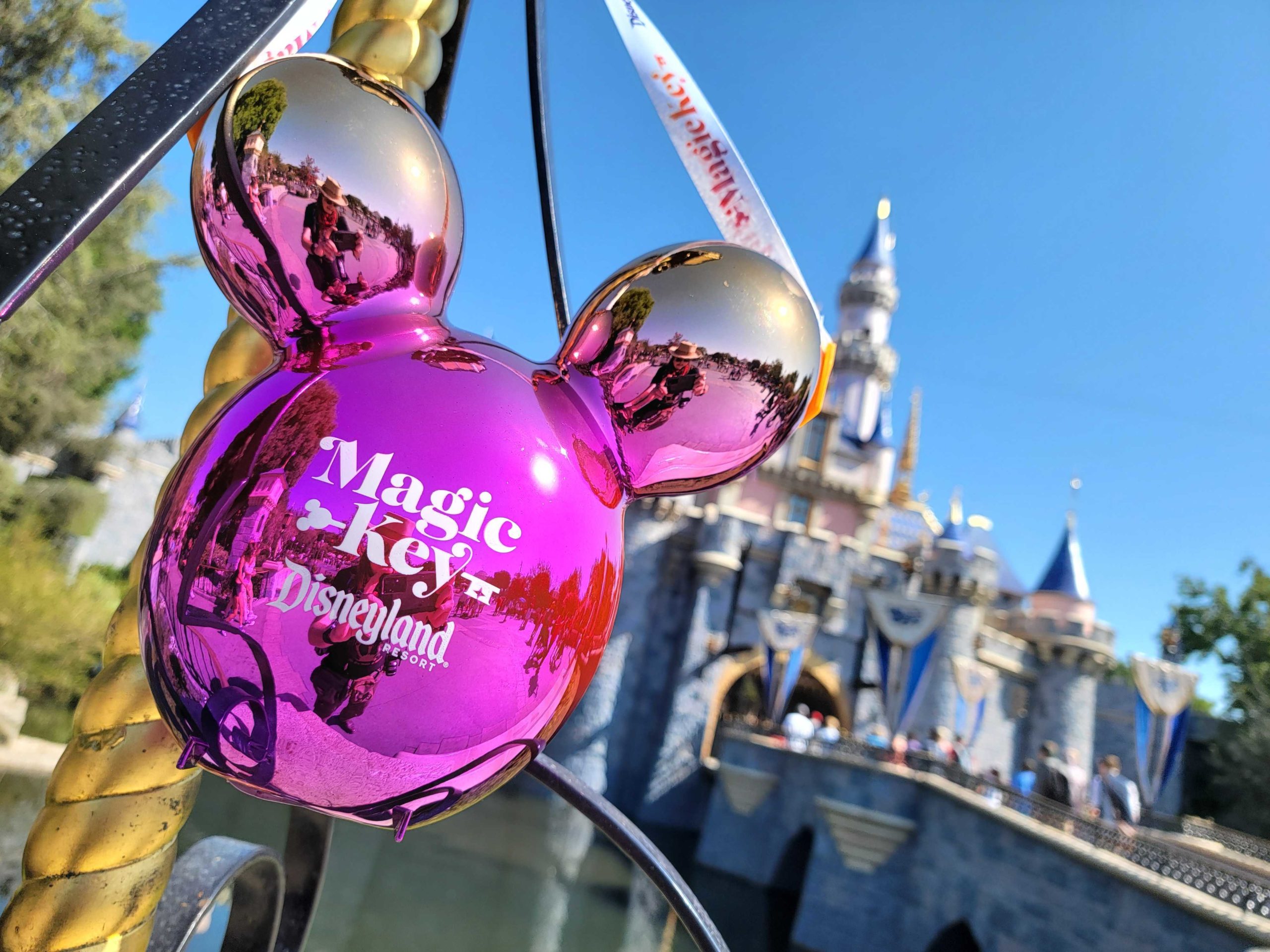 Disneyland settles Dream Key Pass dispute 2UrbanGirls