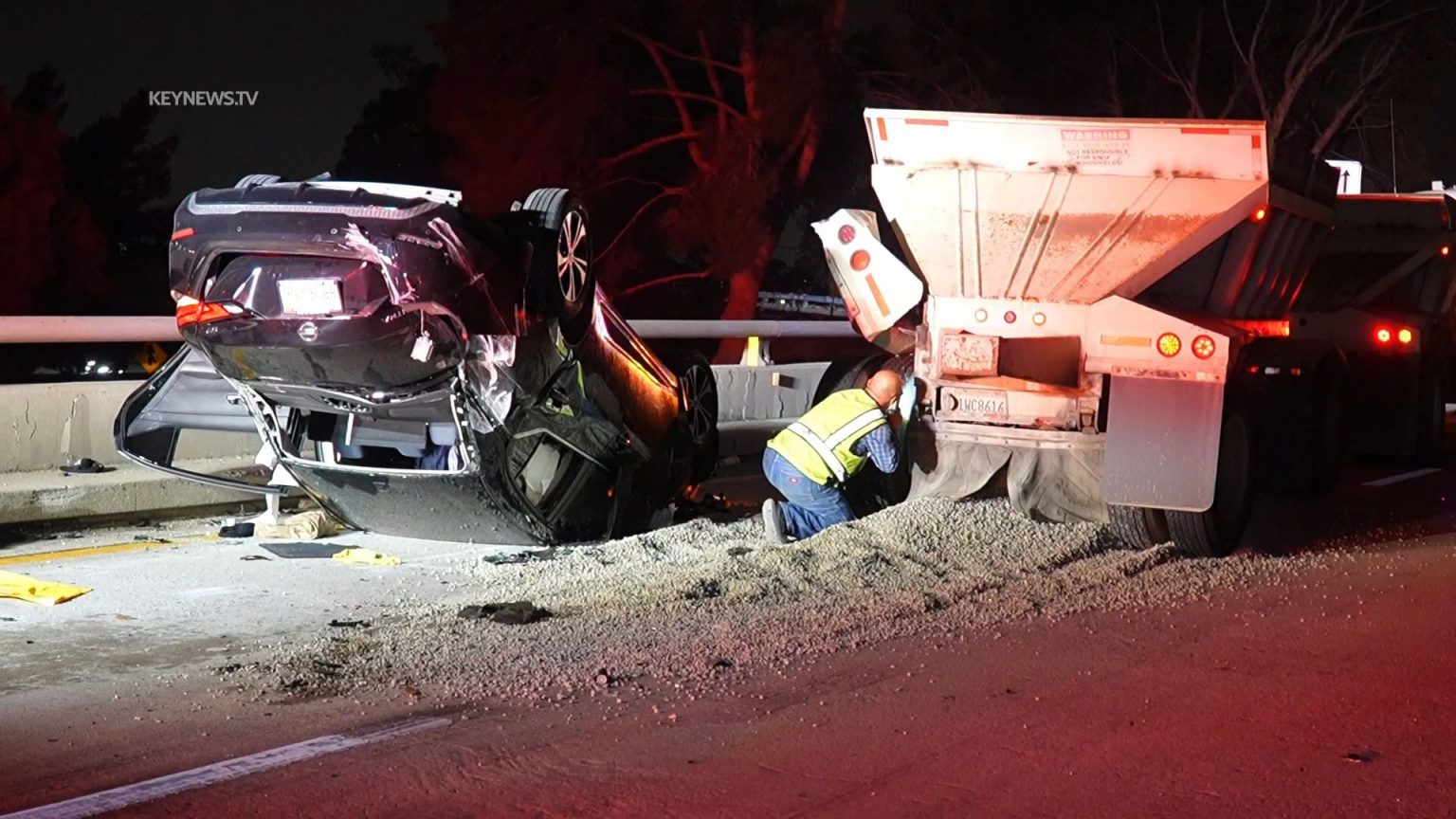 Police pursuit ends in violent crash on freeway offramp 2UrbanGirls
