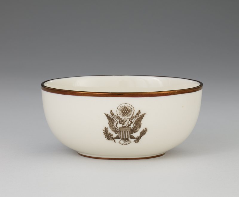 Waste bowl, Frank Graham Holmes; Decorator Schell Lewis; Manufacturer