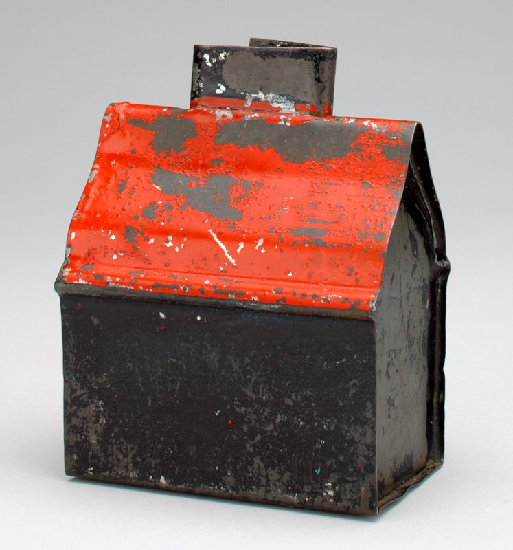 "House" still bank Mia