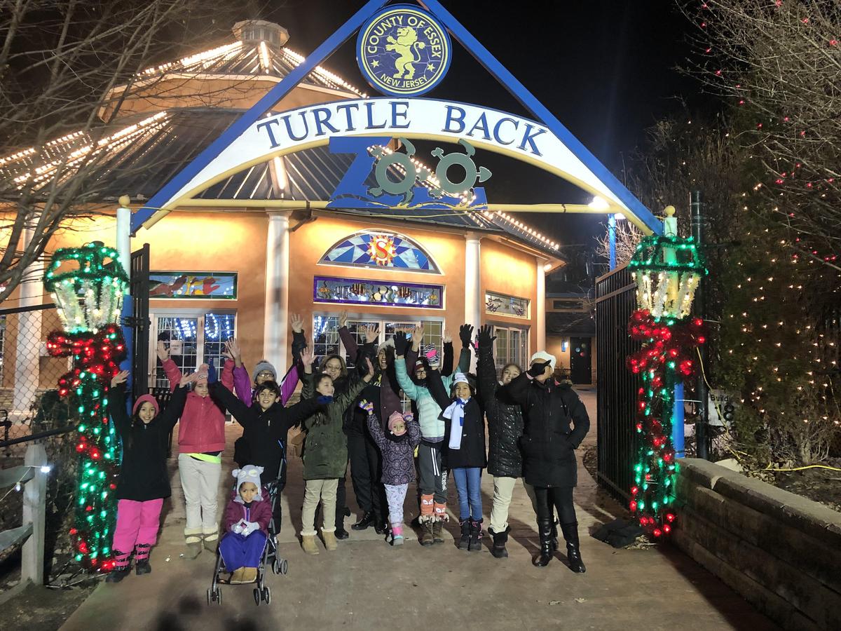 Jefferson's Fourth Grade Safety Patrol Enjoys a Night of McDonals and the Turtle Back Zoo