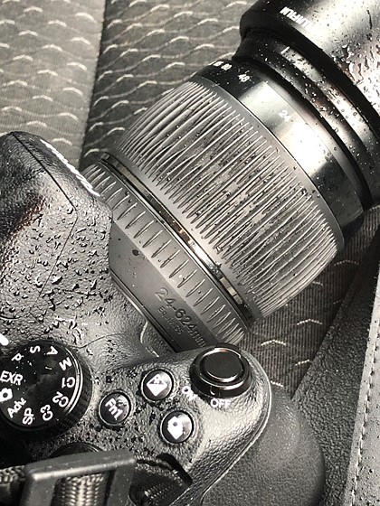 Re Whatever happened to the manual zoom bridge cameras? Open Talk