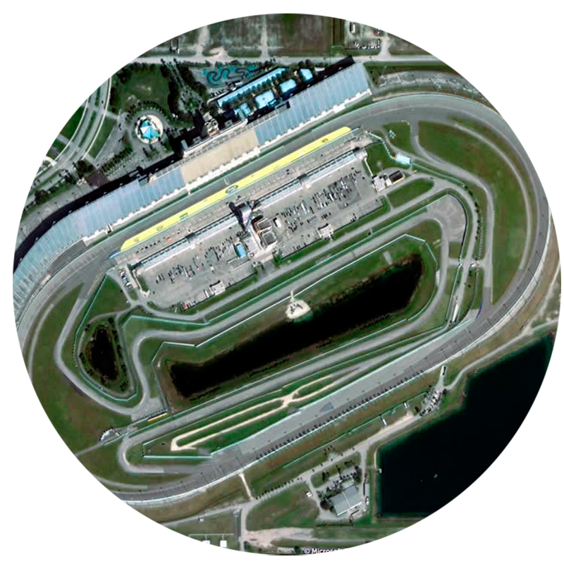 Experiences 305Yachtz