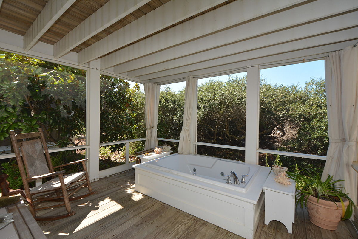 Tiny Home Vacation Rentals Along Florida’s Scenic 30A 30A