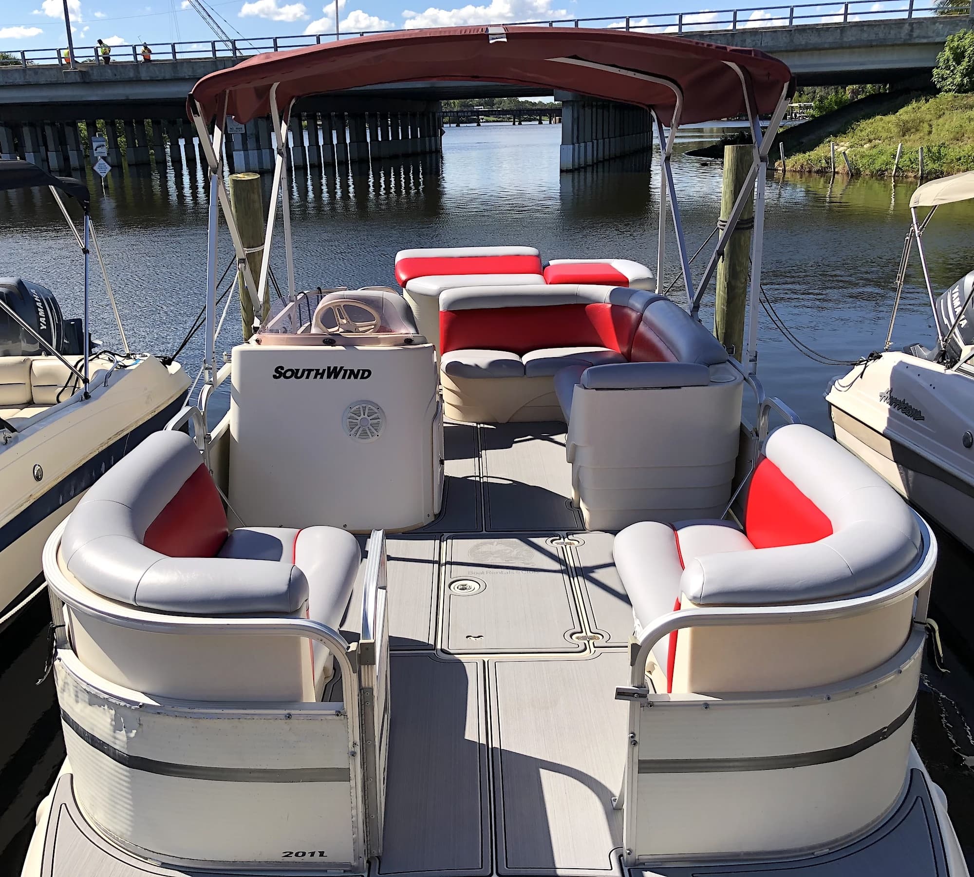 Boat rental in Melbourne FL, largest fleet in Florida