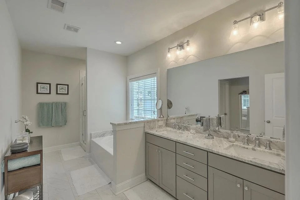 217 Waning Way, Wando, SC 29492 32 South Properties