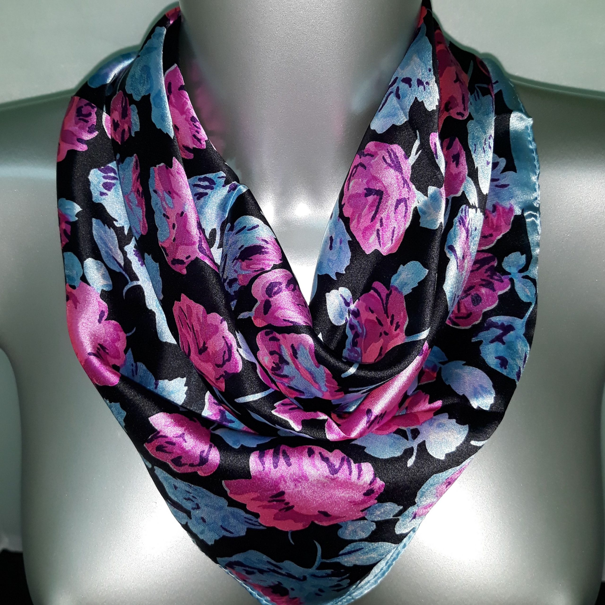 100 Silk Neck Scarf 33Dreamweaver