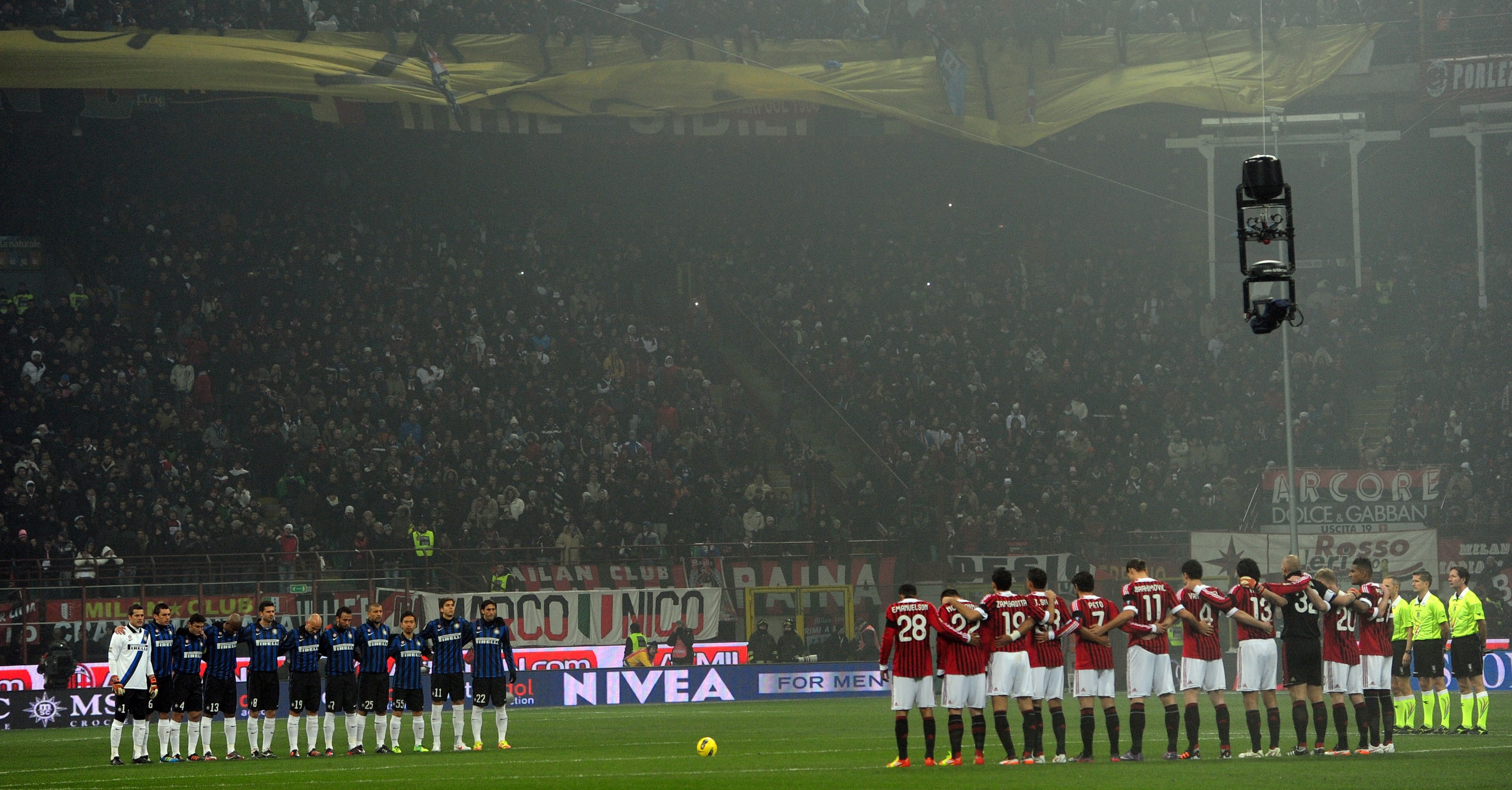 The Milan Derby Hope For A City In Ruins? 352